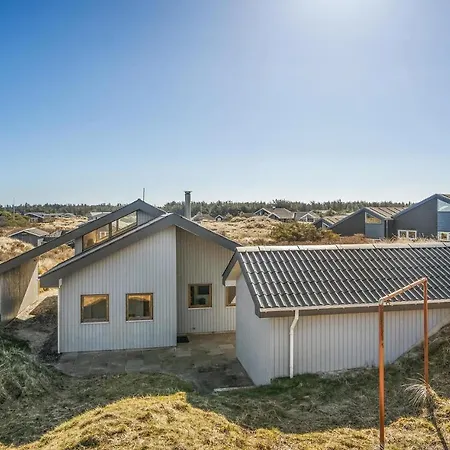 Holiday home 3 Bedroom In Lokken